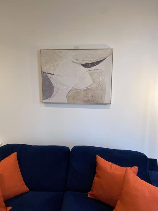 Modern Trafford 1Br Apartment-Free Parking-Cinema Room 曼彻斯特 外观 照片